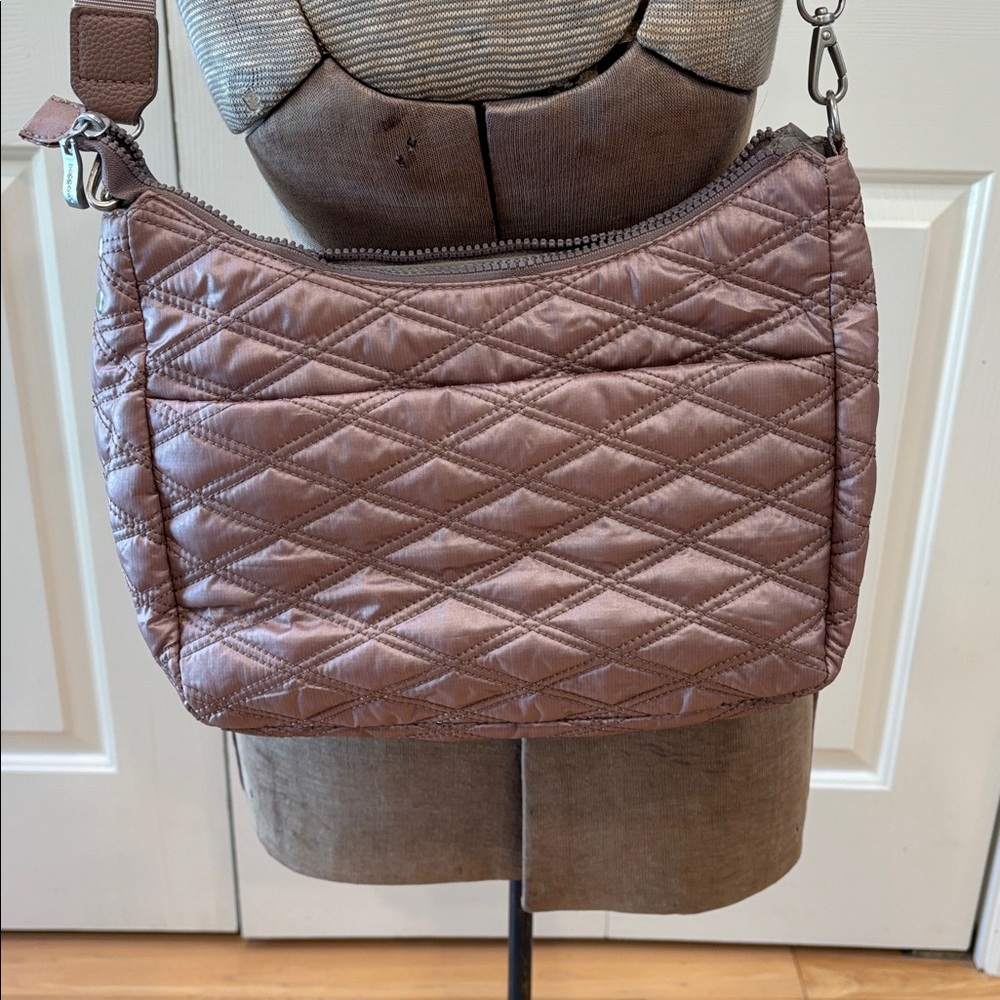Baggallini Light pink mauve modern quilted nylon crossbody convertible RFID Bag - Picture 6 of 15